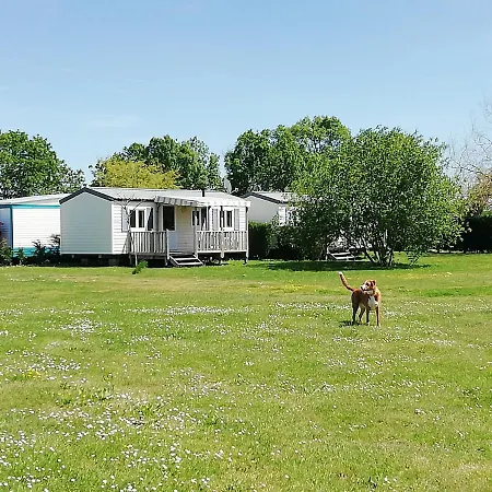 Camping Du Port De Moricq